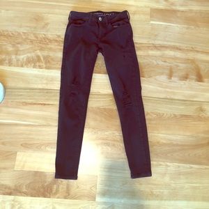 Size 2 American Eagle distressed jeans.